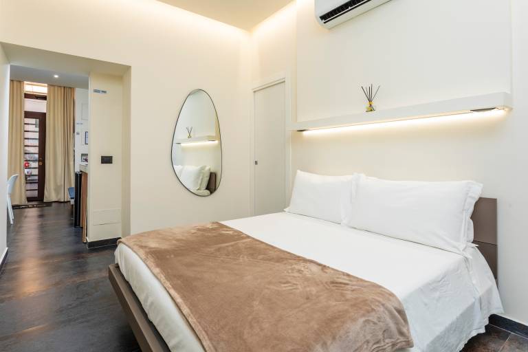 Apartment 'Marina Home - Luxury' with Mountain View, Wi-Fi and Air Conditioning in Catania