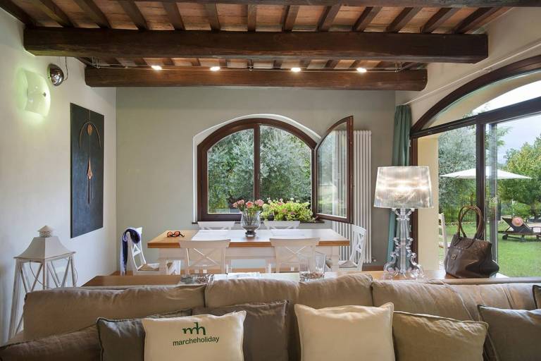 Villa with terrace, private pool & grill — photo 3