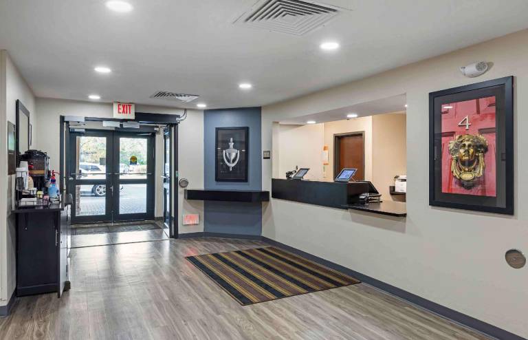 Extended Stay America Select Suites - Milwaukee - Waukesha — photo 5