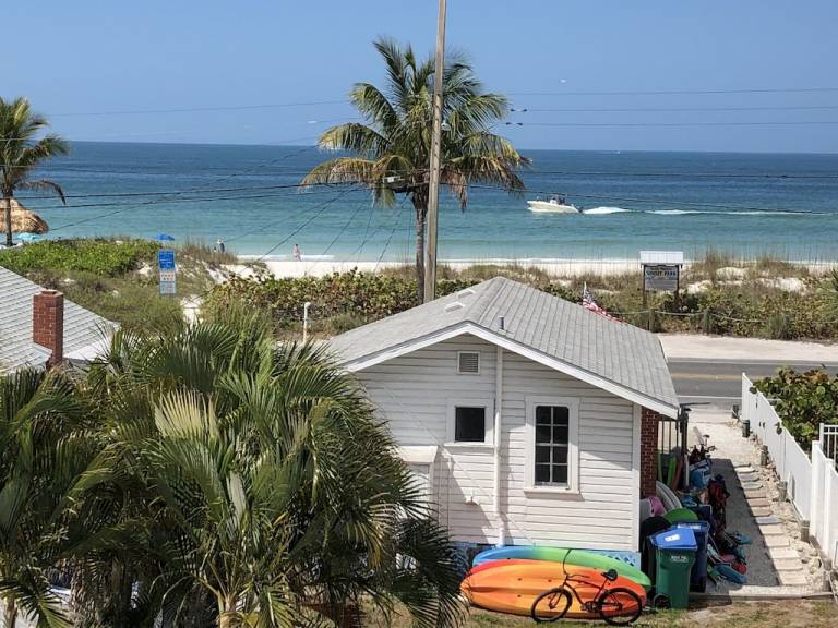 House  Bradenton Beach