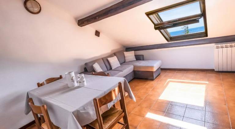 Holiday apartment with 1 room for 4 persons in Moneglia