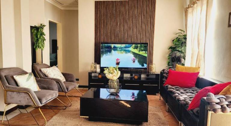 Apartment with pool | Pet-friendly in Pretoria