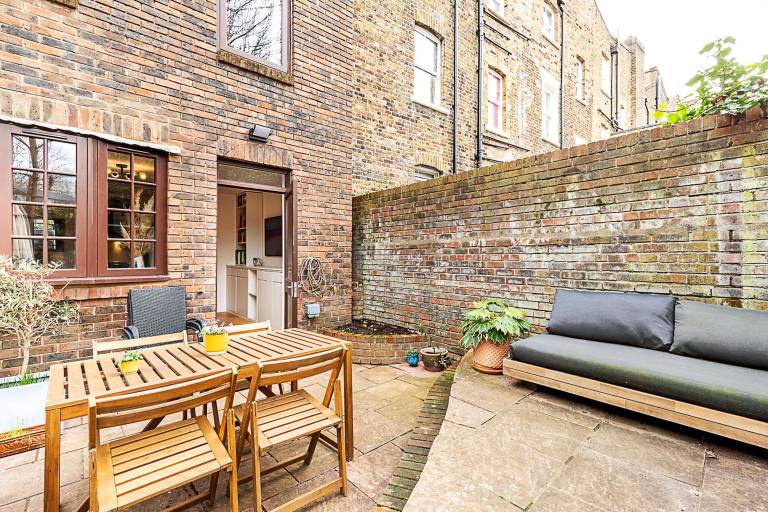 Stylish Islington Garden Flat
