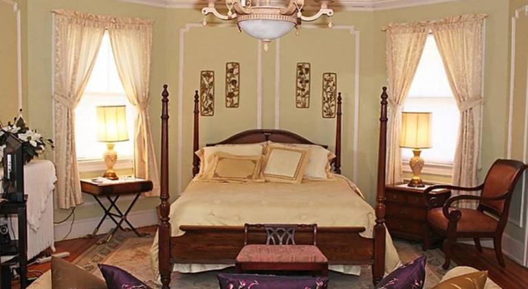 PORT CITY GUEST HOUSE - BED AND BREAKFAST — photo 4