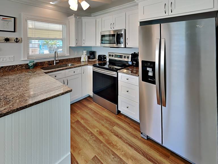 The Tides Retreat — photo 2