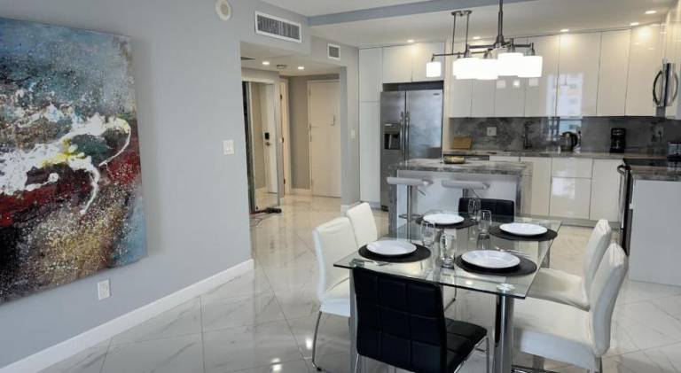 Rental apartment with pool — photo 4