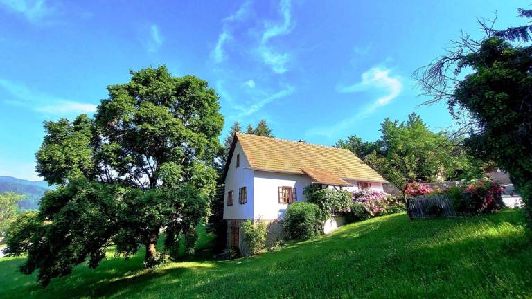 98 m&sup2; Ferienhaus