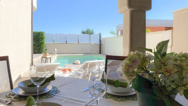 Fantastic casa with two barbecues, private pool, washing machine, tumble dryer — photo 4