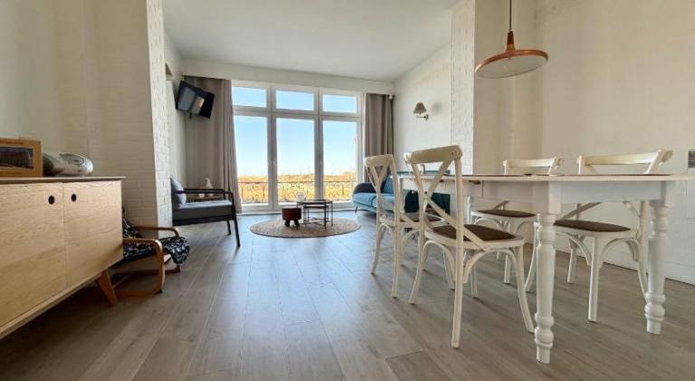 Apartment with 2 rooms for 5 persons — photo 3