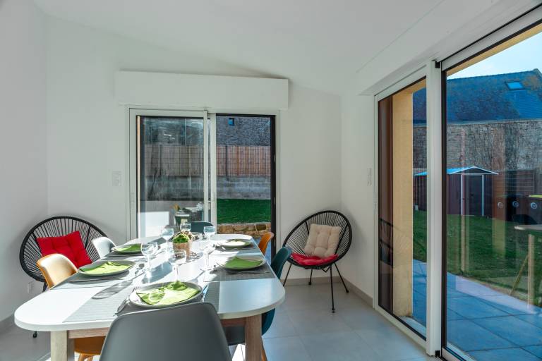 Family-friendly vacation home with barbeque, garden & patio | Dogs allowed — photo 3