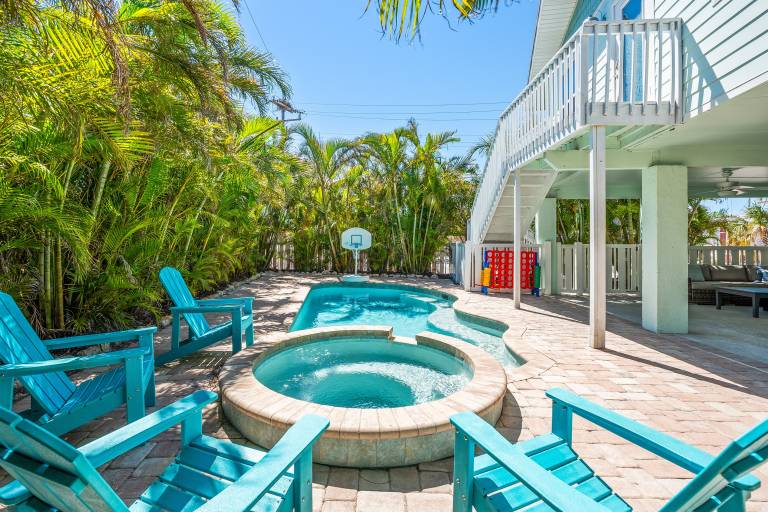 Fully equipped vacation home with private pool | Next to the beach | Pets allowed — photo 3