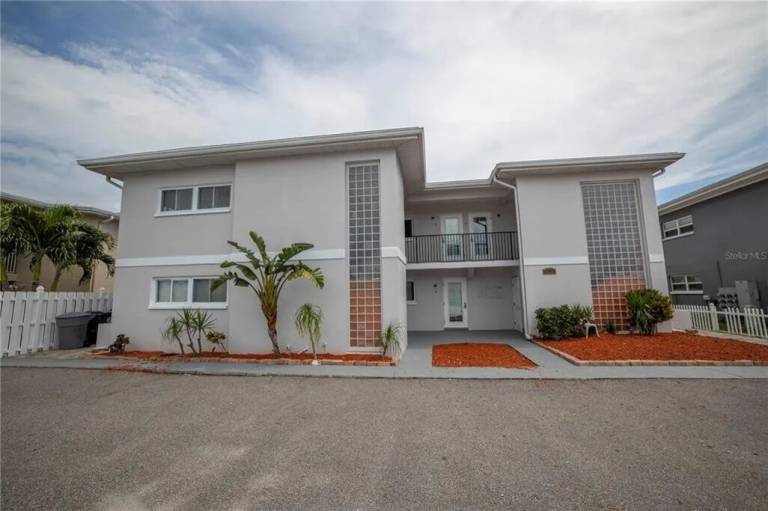 Condo Saint Pete Beach