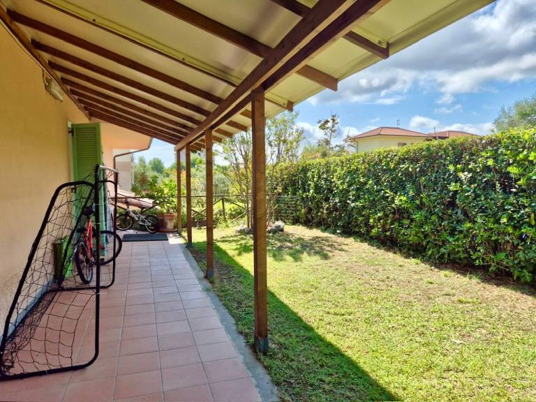 Children-friendly lovely apartment with garden | Pets allowed — photo 3