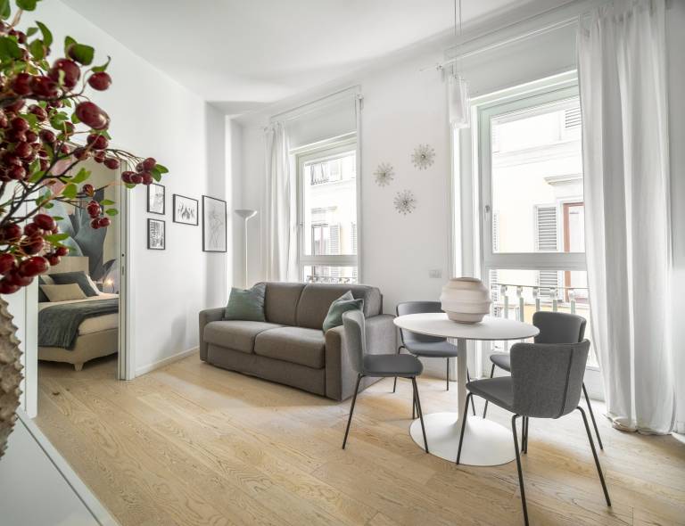 Holiday apartment | Next to Milan Cathedral — photo 2