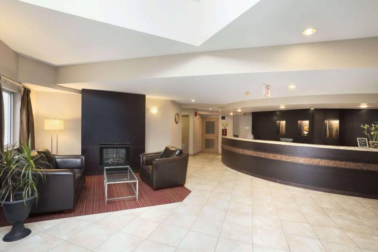 Super 8 By Wyndham West Kelowna Bc — photo 3
