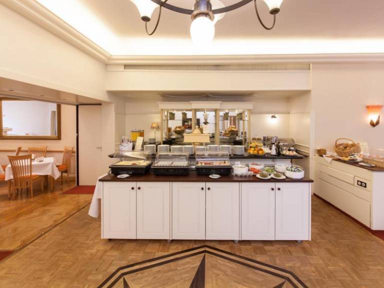 Hotel Bremer Haus am Hauptbahnhof — photo 3