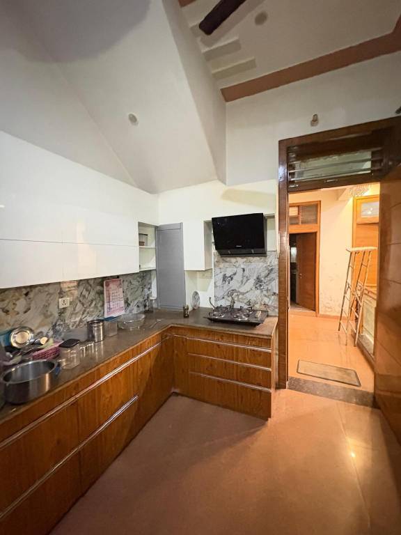 Radha Retreat - Stay near Shri Krishna Janmbhoomi — photo 3