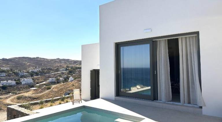 Fully equipped nice villa with garden, private pool & patio | Suitable for remote work | Pets allowed — photo 3