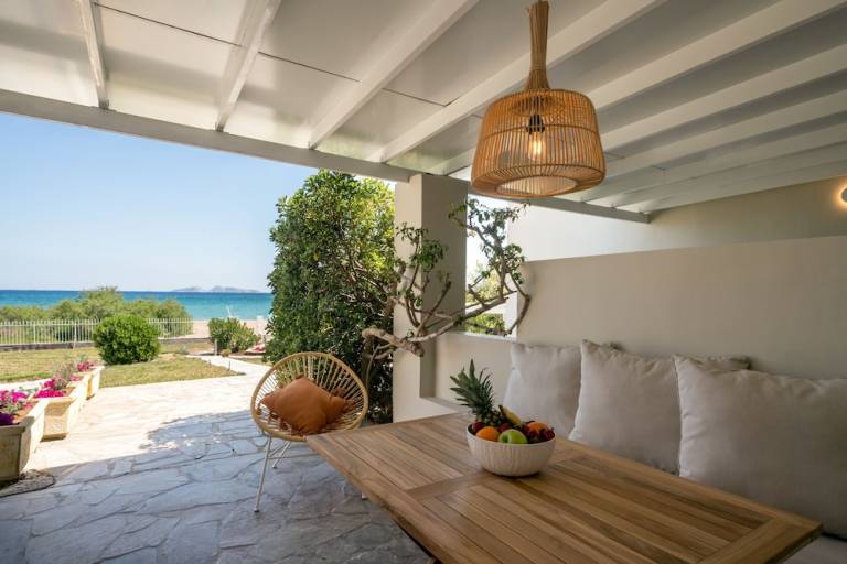 Κατάλυμα Petrothalassa