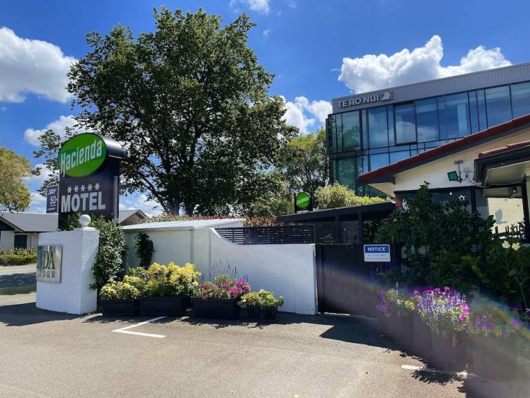 Motel  Palmerston North
