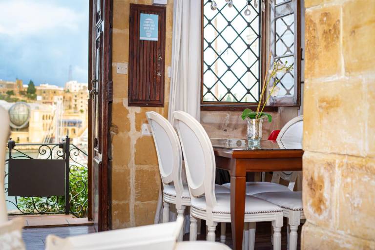 Vacation home with garden | Close to Lower Barrakka Gardens | Suitable for remote work — photo 5