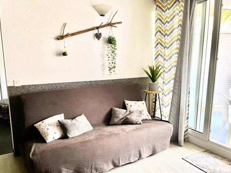 Pleasant rental apartment with pool & terrace | Beach nearby | Pet-friendly — photo 3