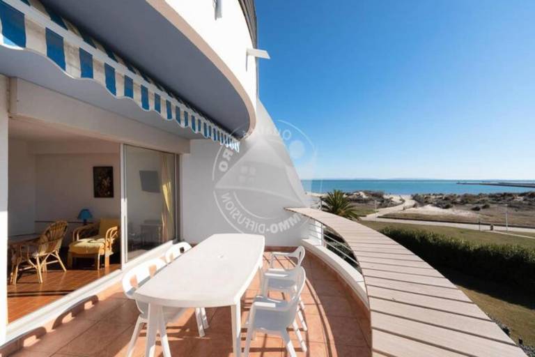 Beautiful holiday apartment with patio | Close to the beach | Pets are welcome — photo 4