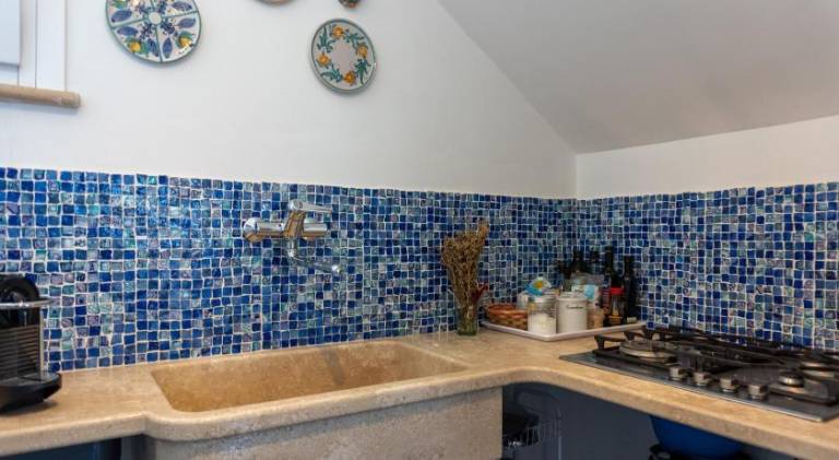 Child-friendly vacation home with barbecue, yard & terrace | Pets are welcome — photo 5