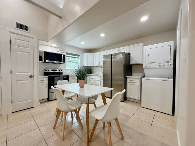 Children-friendly rental apartment | River view | Pets allowed — photo 4