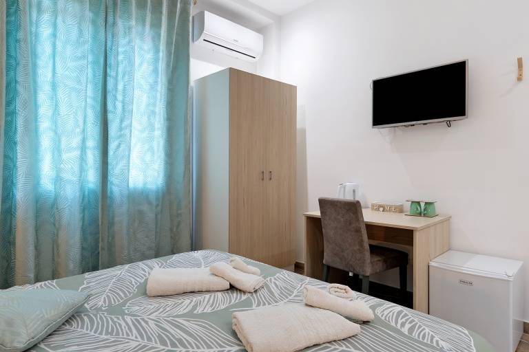 Private room with fast internet | Close to Palermo Cathedral | City view | Good for workation — photo 2