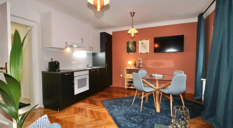 Nice apartment with pool | Near Metelkova | Pets allowed — photo 2
