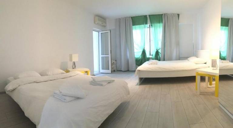 Rental apartment | Next to Saint Spyridon the New Church | Pets allowed in Bucharest