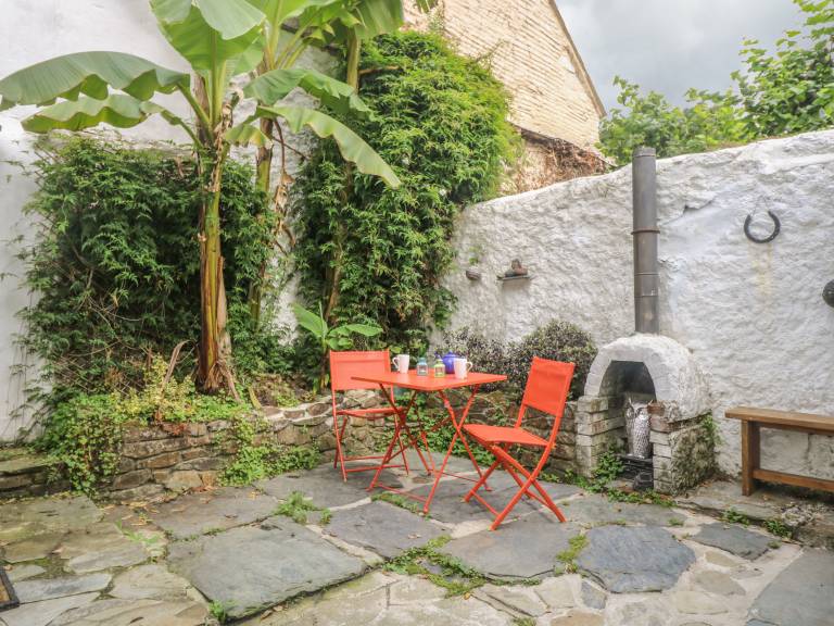 Cottage with garden | Beach view — photo 2