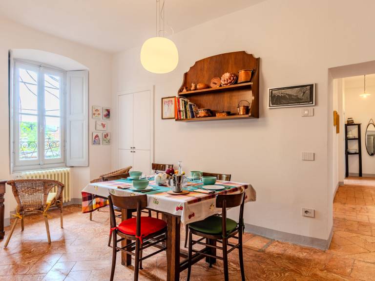 Ample rental apartment | Pet-friendly — photo 2