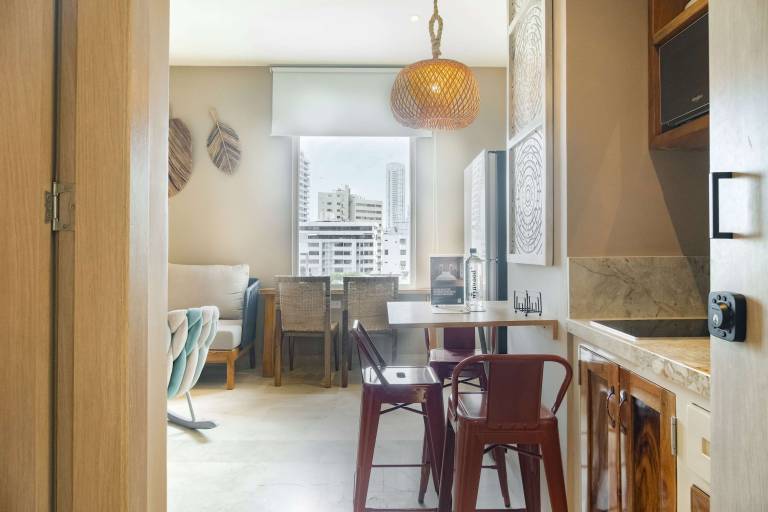 w Ravishing 2BR in the Heart of Bocagrande