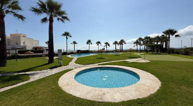 Holiday apartment with pool — photo 2