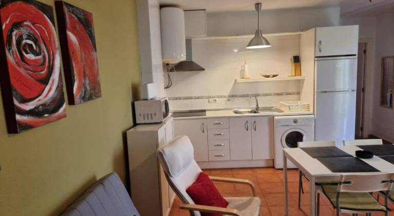 Apartment with patio & pool — photo 4