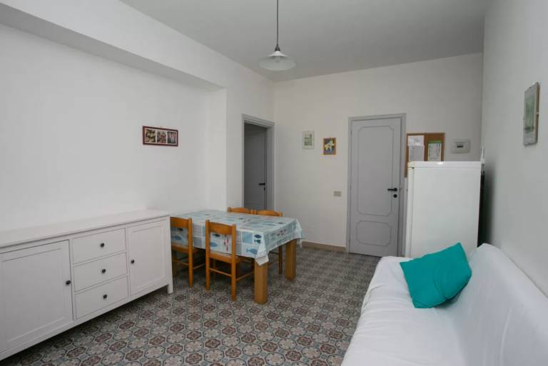 Family-oriented apartment with yard & BBQ | Close to the beach | Pet-friendly — photo 5