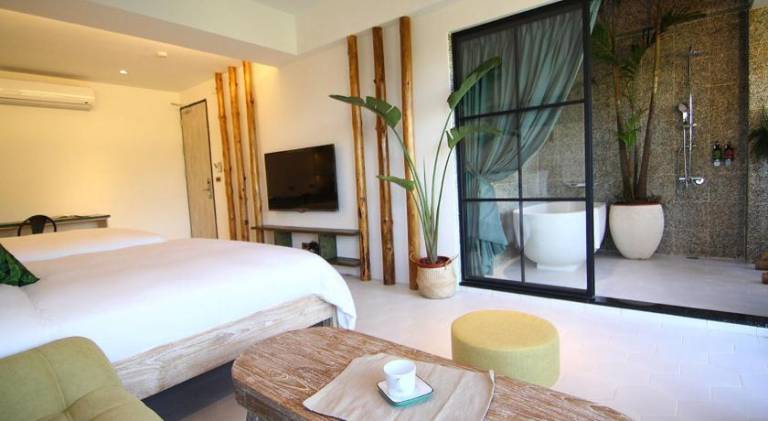Spring BnB — photo 2