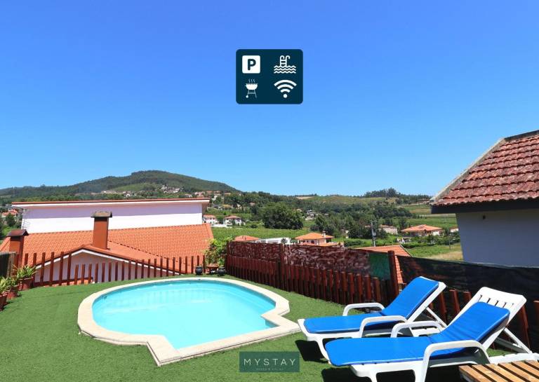 Apartment with garden, patio & private pool | Mountain view | Dogs allowed in Braga
