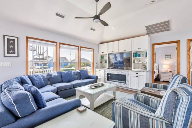 Crown Blessing 198 ft from the Beach Dog Friendly, Private Pool, Hot Tub Corolla — photo 5