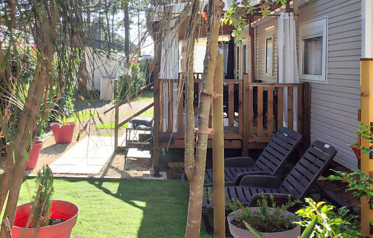 Camping-Unterkunft  Saint-Julien-en-Born