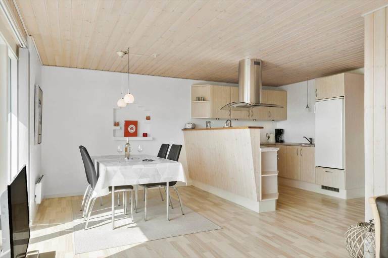 House with barbeque & patio | Lake view — photo 5