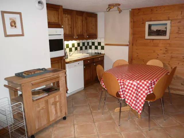 Rental apartment with 2 rooms for 6 persons — photo 2