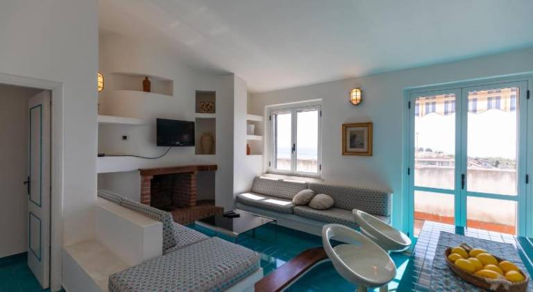 Children-friendly house with garden, private pool & BBQ | Close to the beach | Good for workation | Pets are welcome — photo 2