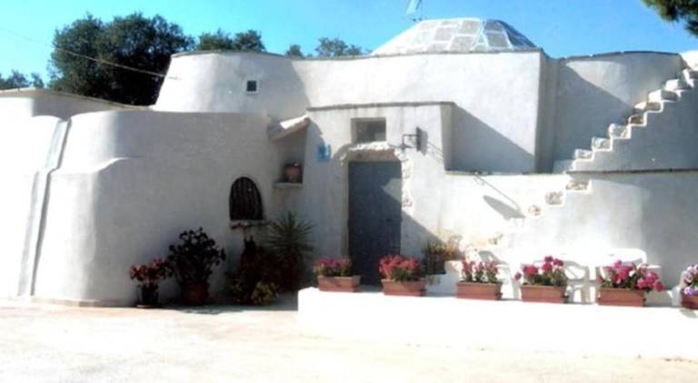 Vacation home with 2 rooms for 6 persons in Ostuni