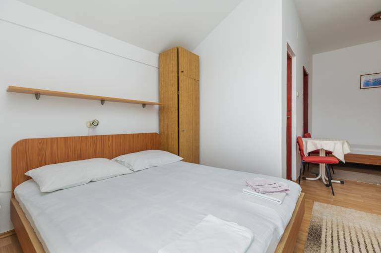 Apartament typu studio Brist