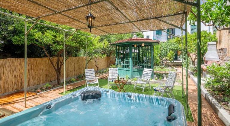 Holiday apartment with hot tub | Near Diocletian's Palace | Pets are welcome in Split