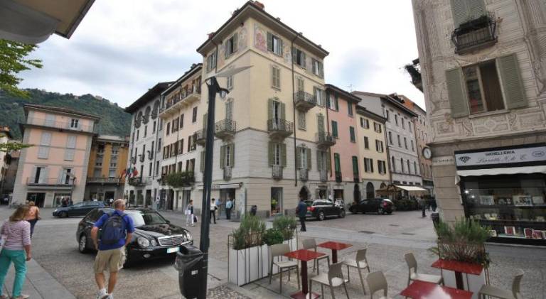 Apartment with terrace | Near Como Cathedral | Pets allowed — photo 4