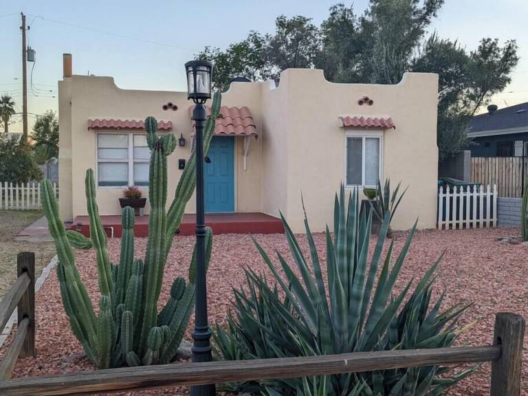 House  Woodward Place